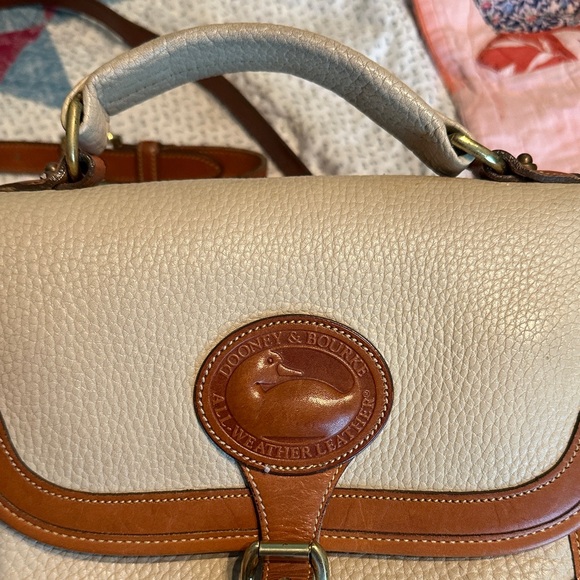 Dooney & Bourke Cream and Brown Crossbody Bag - Picture 5 of 9